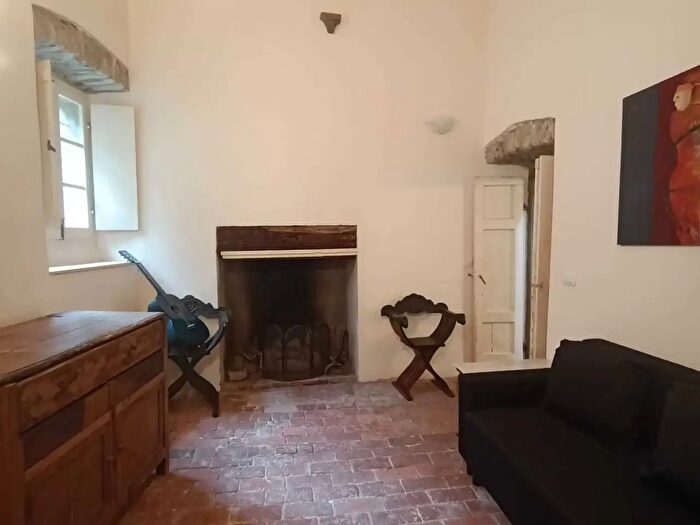 Casa quadrilocale in vendita in Pontremoli