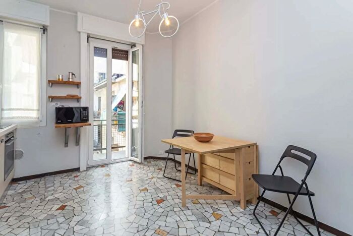 Appartamento monolocale in affitto in Via Ponte Seveso, Milano