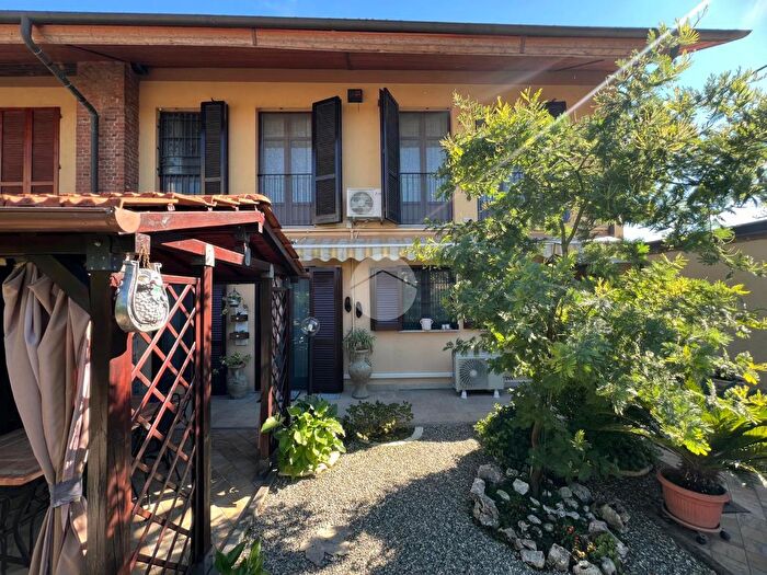 Casa con 5 locali in vendita in Strada Comunale del Villaretto, Torino