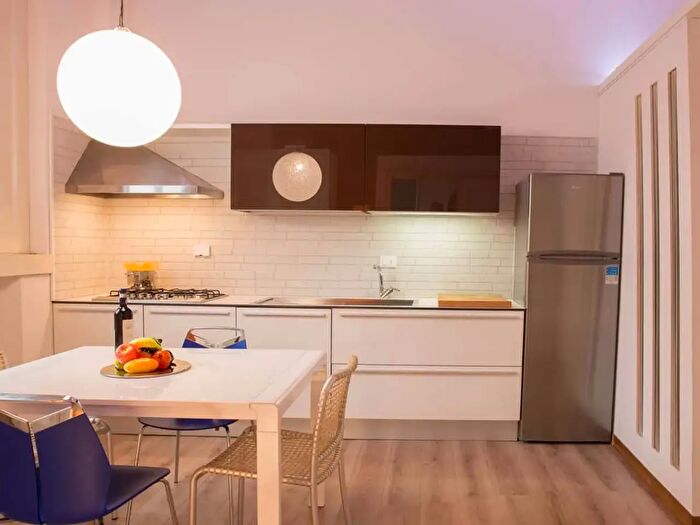 Appartamento monolocale in affitto in Via Vittorio Emanuele II, Firenze