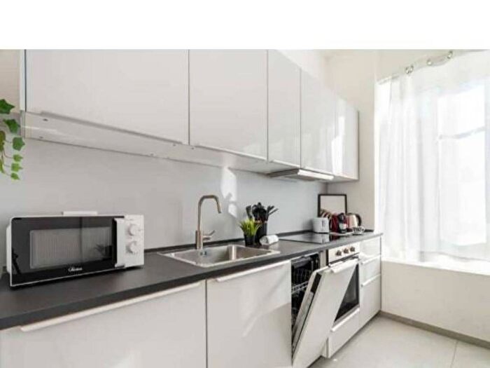 Appartamento bilocale in affitto in Via Costantino Baroni, Gratosoglio, Milano