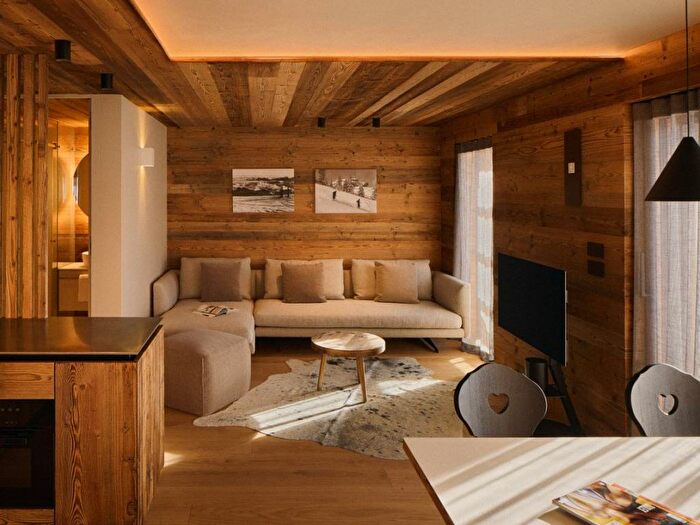 Appartamento trilocale in affitto in Centro, Corvara in Badia