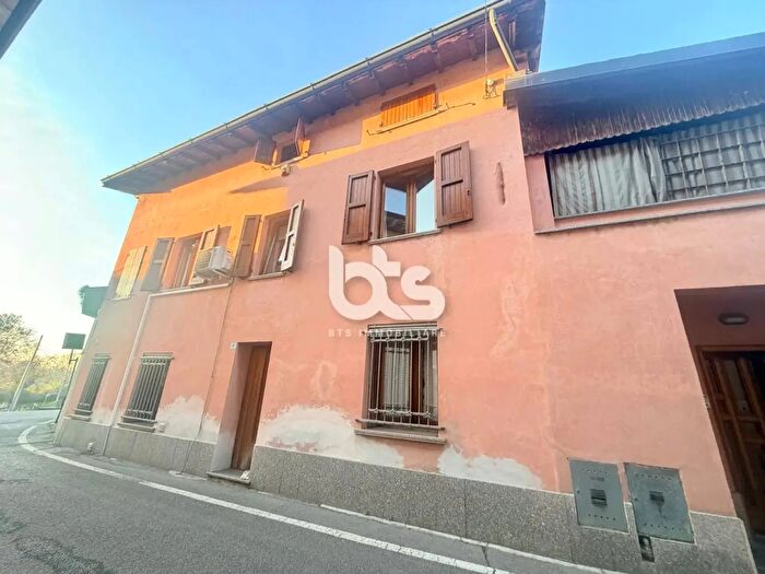 Appartamento con 5 locali in vendita in Via Verdi, Palosco