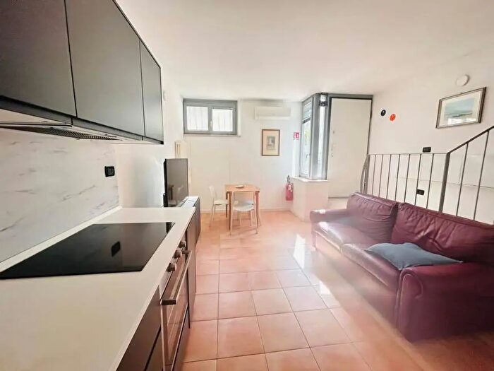 Appartamento trilocale in vendita in Via Quintino Sella, Senigallia