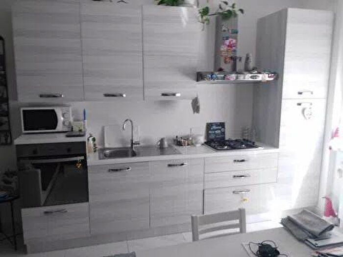 Appartamento trilocale in affitto in Via Luigi Marchino SNC, Centro, Casale Monferrato