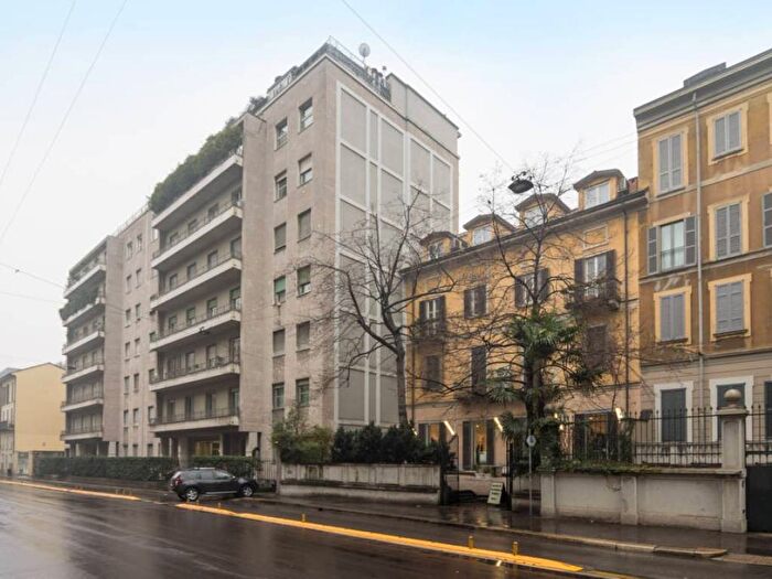 Casa monolocale in affitto in Via Senato, Quadrilatero della Moda, Milano