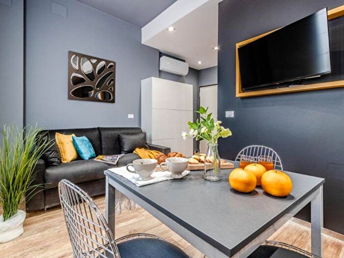 Appartamento bilocale in affitto in Via George Washington, Solari, Milano