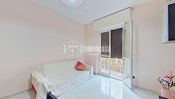 Appartamento trilocale in vendita in Via Monte Sabotino, Brugherio