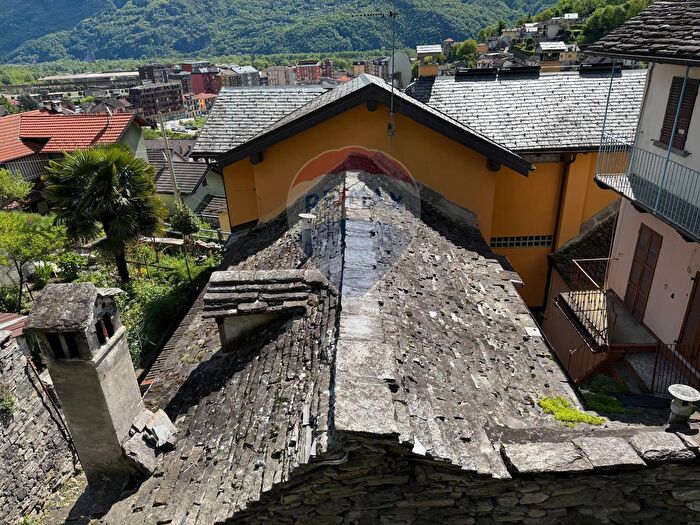 Casa bilocale in vendita in Via Andolla, Villadossola