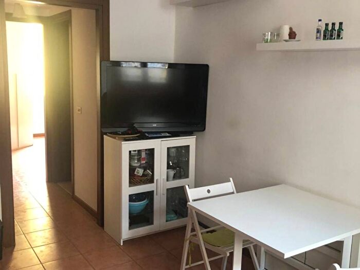 Appartamento bilocale in affitto in Via Pietro Custodi, Corso San Gottardo, Milano