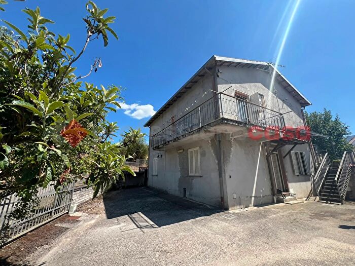 Casa con 5 locali in vendita in Via Capo Le Ripe, Fiuggi