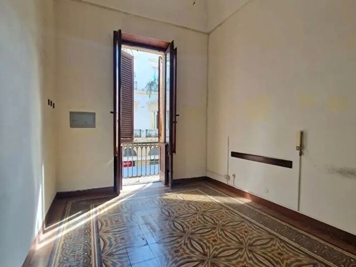 Appartamento con 6 locali in vendita in Corso Roma, Brindisi