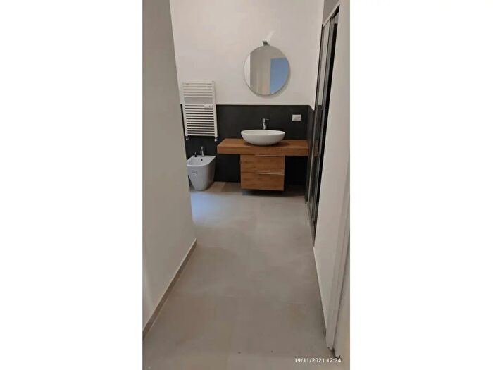 Appartamento bilocale in affitto in Via Yambo, Roma