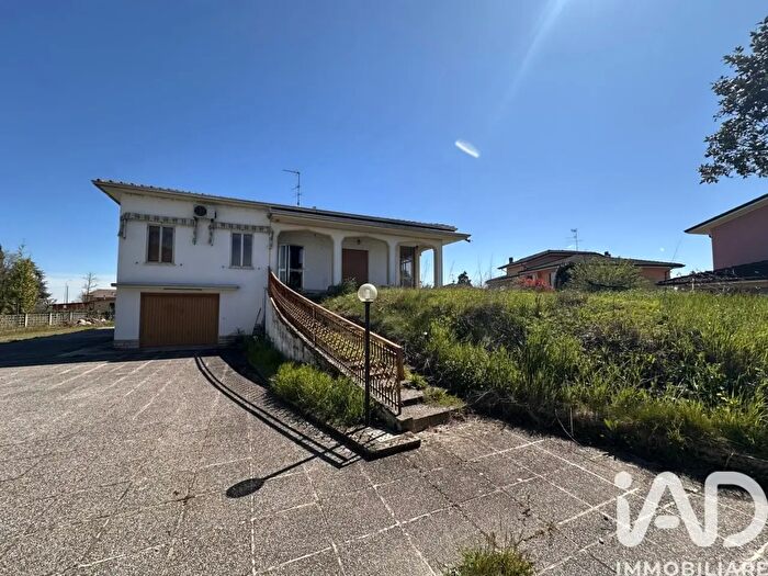 Casa con 10 locali in vendita in Via Cantone Vecchia, San Giovanni Del Dosso