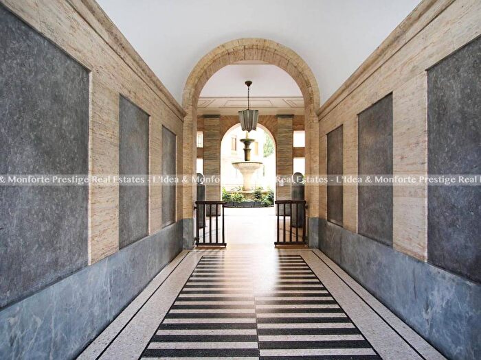 Appartamento bilocale in affitto in Piazza Eleonora Duse, Palestro, Milano