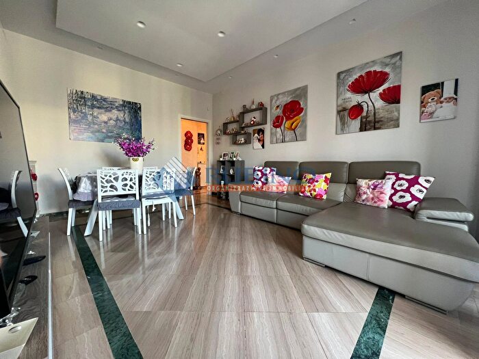 Appartamento trilocale in vendita in Trani