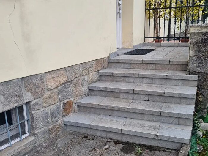 Casa quadrilocale in vendita in Via Pilastro, Este