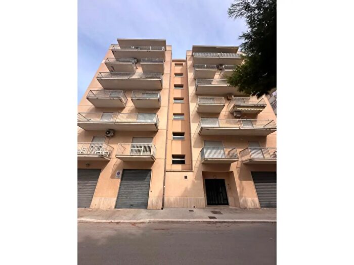 Appartamento con 5 locali in vendita in Viale Emilia Romagna, Trapani