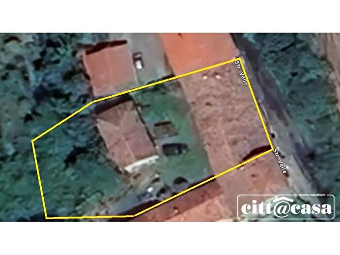 Casa con 11 locali in vendita in Cocconato