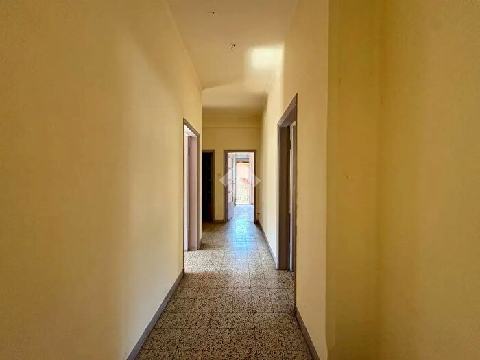 Appartamento trilocale in vendita in Via Vittorio Veneto, Pradalunga