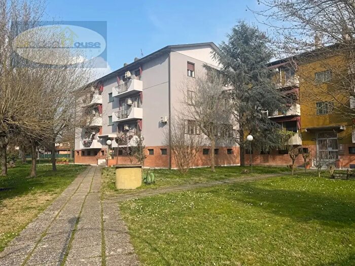 Appartamento trilocale in vendita in Via Guglielmo Marconi, Molinella