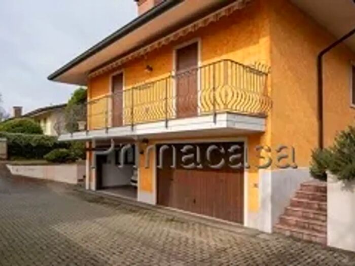 Casa con 8 locali in vendita in Via Respighi, Cologna Veneta