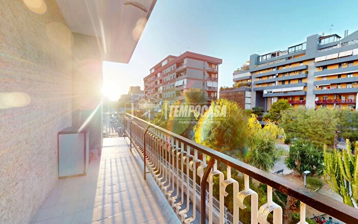 Appartamento trilocale in vendita in Corso Alcide De Gasperi, Bari