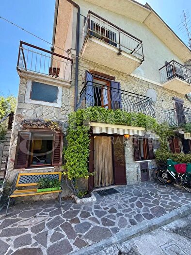 Appartamento quadrilocale in vendita in Via Bel Sito, Petrella Salto