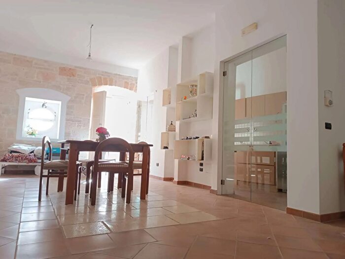 Appartamento con 5 locali in vendita in Bitonto