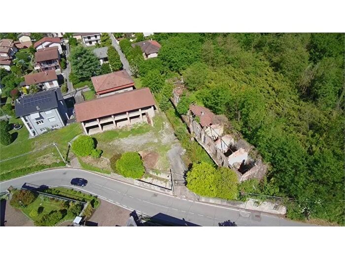 Casa monolocale in vendita in Via Piave Sesto Calende Va, Sesto Calende