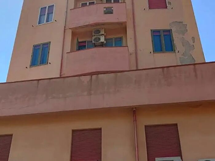 Appartamento quadrilocale in vendita in Via Modena, Iglesias