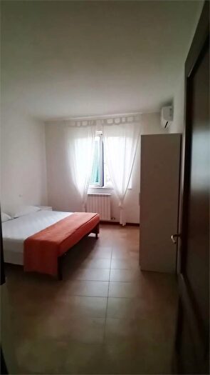 Appartamento quadrilocale in affitto in Ameglia