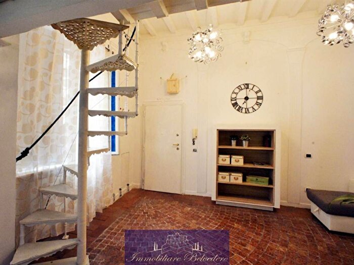 Appartamento bilocale in affitto in Piazza Nazario Sauro, San Frediano, Firenze