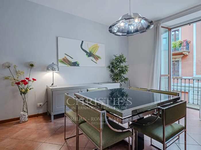 Appartamento con 5 locali in vendita in Corso Como, Milano