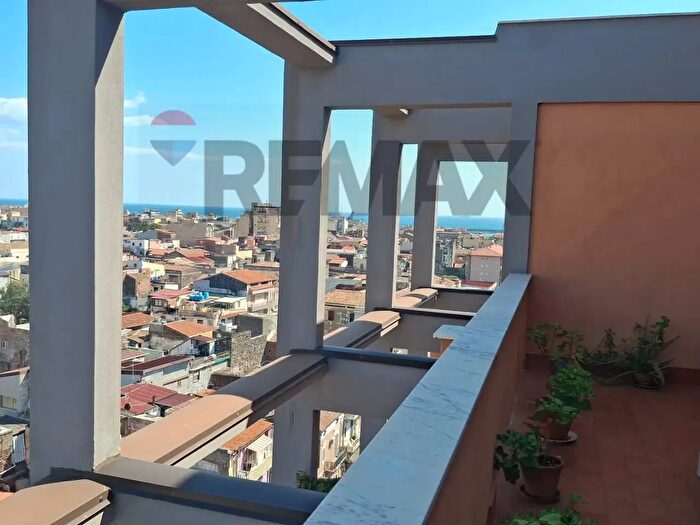 Appartamento quadrilocale in vendita in Via della Concordia, Catania