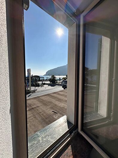 Appartamento trilocale in affitto in Noli Savona Sv, Noli