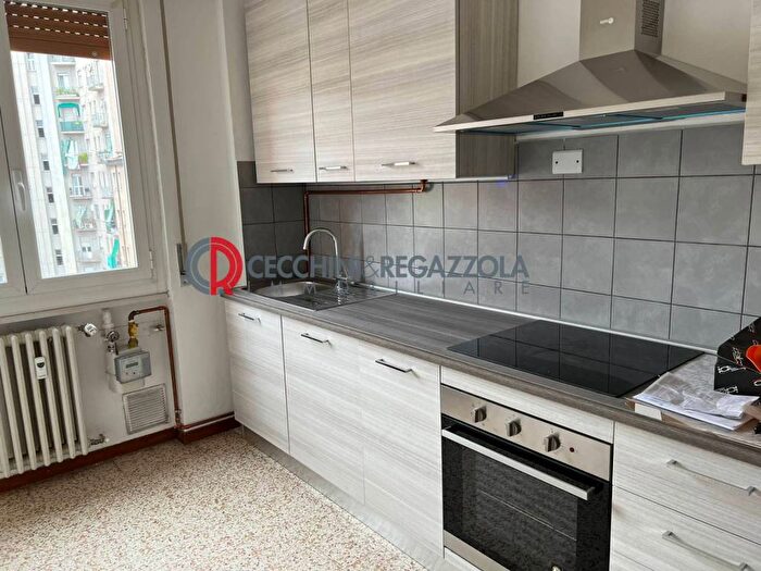 Appartamento bilocale in affitto in Via Murat, Dergano, Milano