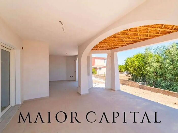 Appartamento trilocale in vendita in Budoni