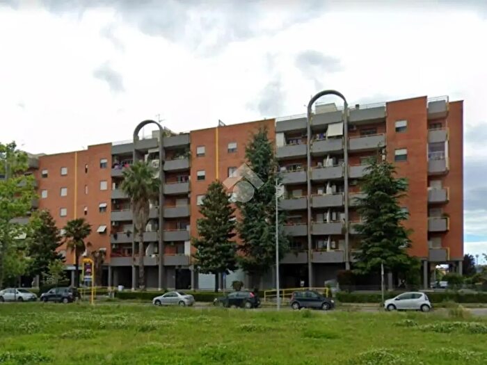 Appartamento trilocale in vendita in Via Inghilterra, Aprilia
