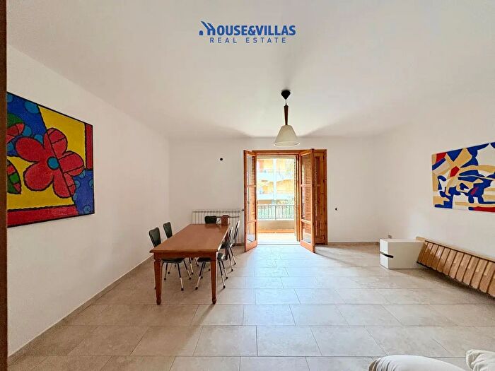 Appartamento quadrilocale in affitto in Viale Piersanti Mattarella, Avola