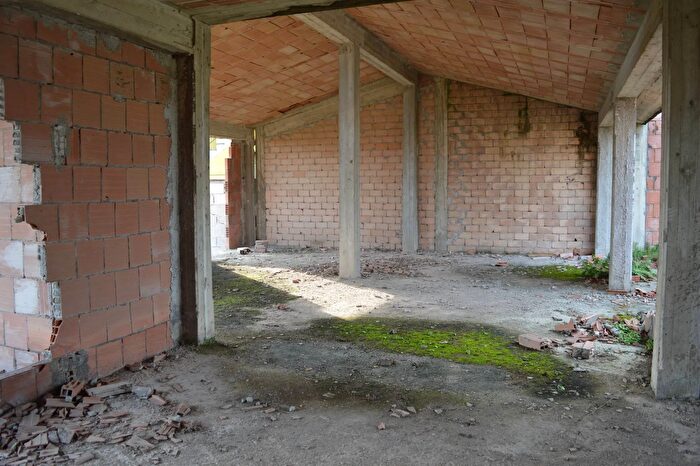 Casa quadrilocale in vendita in Via SantAntonio, Aprilia