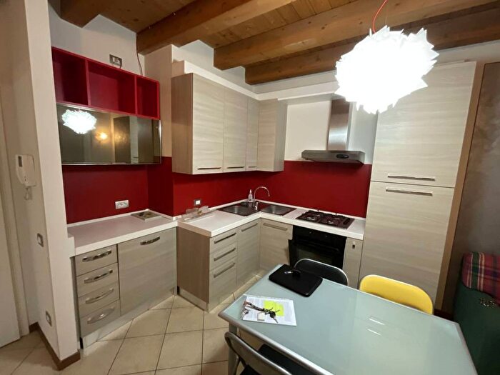 Appartamento bilocale in affitto in via Lega Lombarda, Albano SantAlessandro