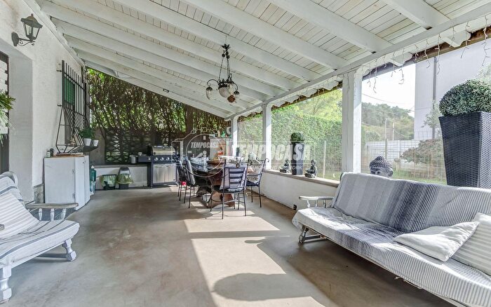 Casa quadrilocale in vendita in Via Rovigo, Cardano Al Campo