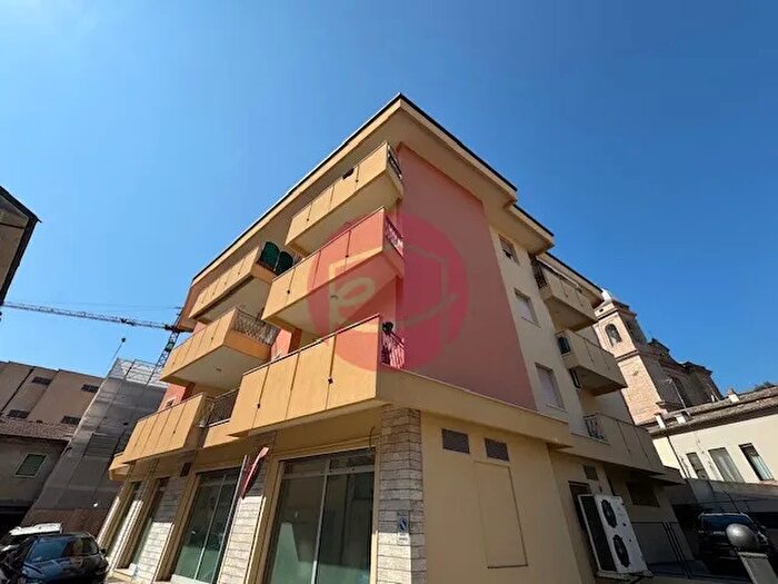 Appartamento quadrilocale in vendita in Via Volturno, Santarcangelo Di Romagna