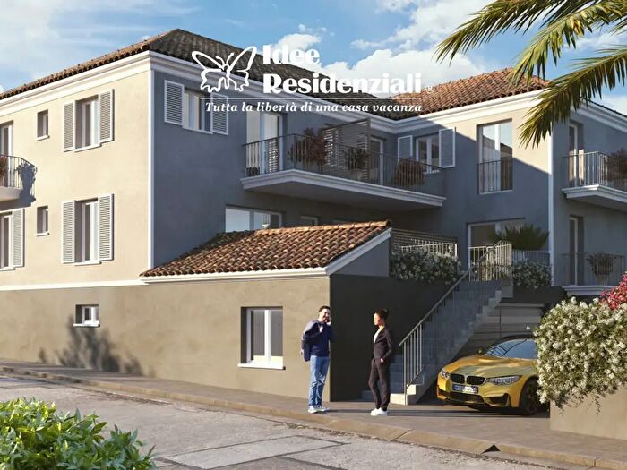 Appartamento trilocale in vendita in Via Incrociatore Trieste, Palau