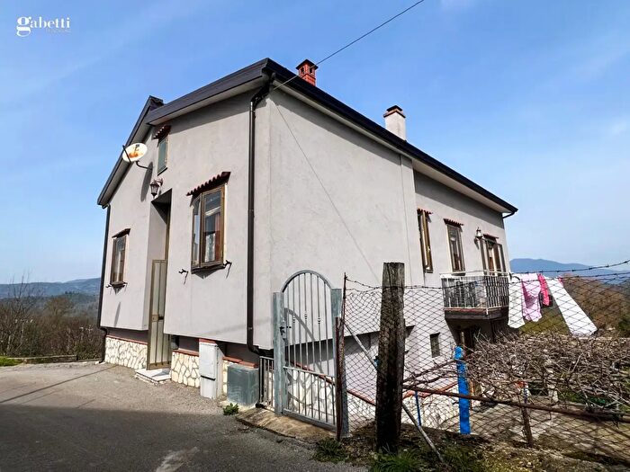 Casa con 5 locali in vendita in Via Fontana, Celle Di Bulgheria