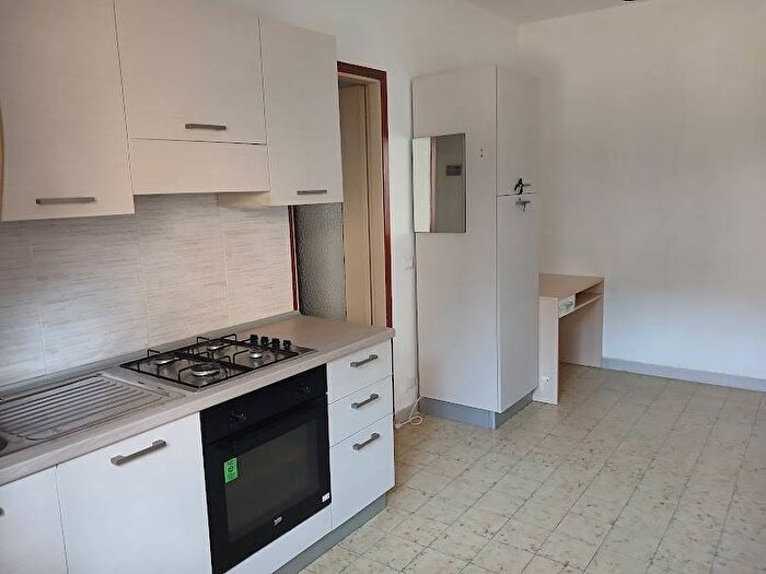 Appartamento bilocale in affitto in Via Dispersi in Russia, Centro, Casatisma