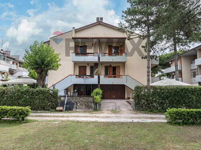 Casa trilocale in vendita in Viale Giotto, Ravenna
