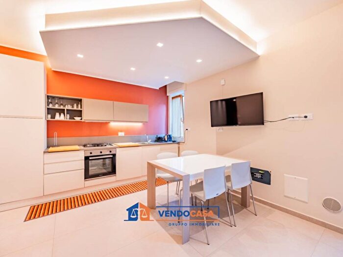 Appartamento bilocale in affitto in Via Leonardo da Vinci, Via Roma Borgo Barusso, Alassio