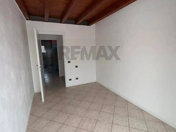 Appartamento trilocale in vendita in Via Caterina Bon Brenzoni, Mozzecane